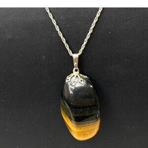 Vintage Tigers Eye Silver Pendant Necklace Artisan Crafted Natural Stone Gorham